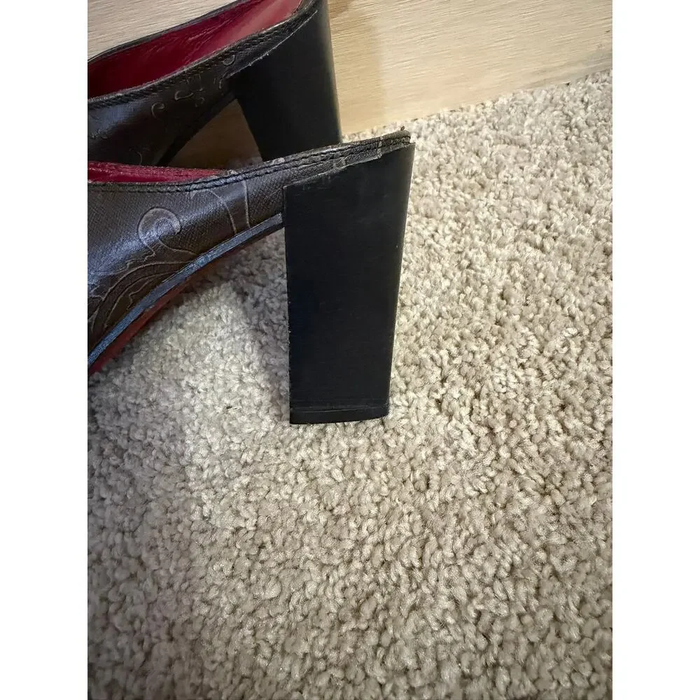 Women's Donald Pliner‎ Western Mules 7.5 Embossed Slip On Shoes